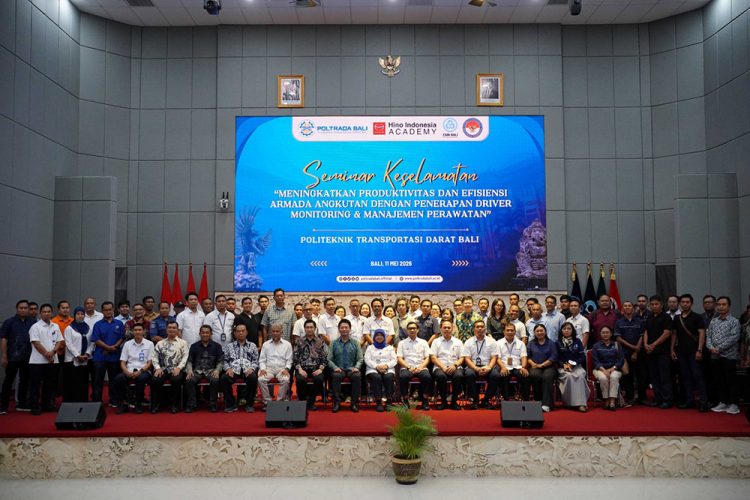Memangkas Risiko di Jalan, Hino dan Poltrada Bali Fokus pada Pantauan Pengemudi