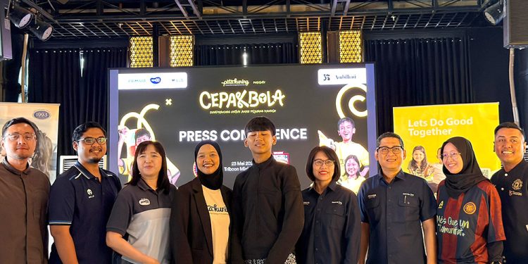 Pita Kuning Dukung Anak Pejuang Kanker Lewat Kolaborasi Komunitas Sepak Bola