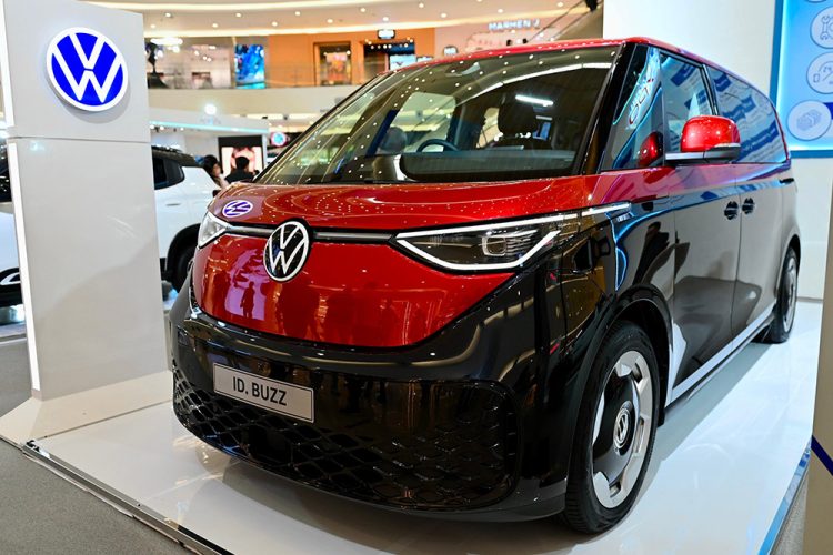 Menatap Dualitas Volkswagen ID. Buzz Eclipse Edition, Kala Si Ikonik Menjadi Begitu Personal