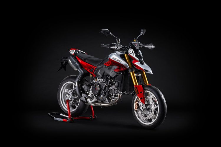 Rayakan Satu Abad Sejarah Ducati, Luncurkan Sepuluh Ikon Kontemporer Collezione 100