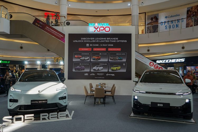 INDOMOBIL Perkuat Peta Mobil Listrik, Leapmotor B10 dan Changan Deepal S05 Debut Perdana