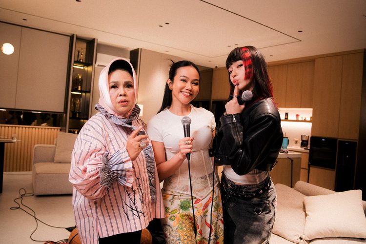 Yura Yunita, Hetty Koes Endang, dan Indahkus Nyanyikan Ulang Bandung di Main ke Rumah