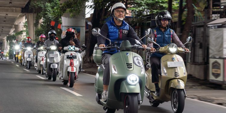 Vespa dan Nilai yang Tak Lekang Lewat Desain, Komunitas, dan Investasi Lintas Generasi