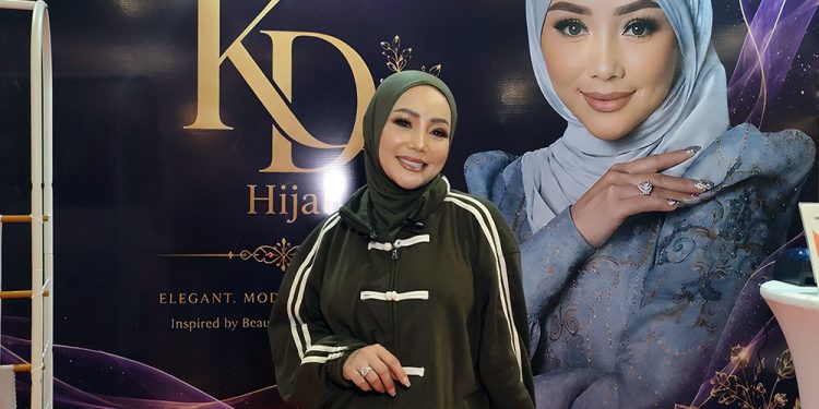 Kristina Luncurkan KD Hijab, Wujud Mimpi Yang Lama Terpendam