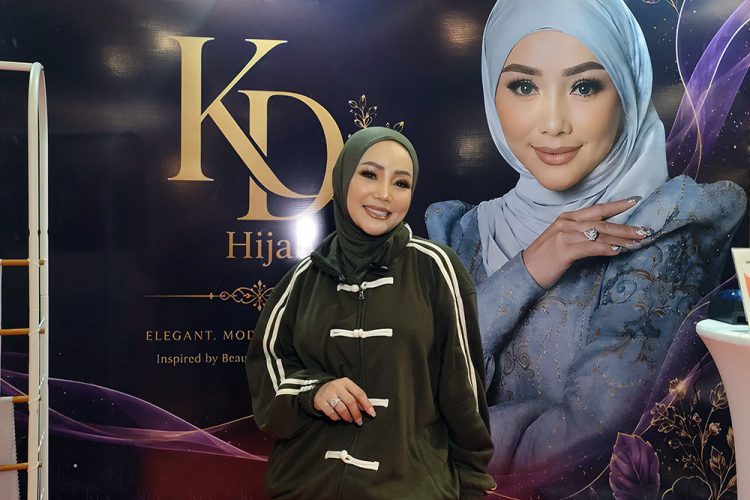 Kristina Luncurkan KD Hijab, Wujud Mimpi Yang Lama Terpendam