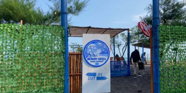 Mau Merasakan Senja Terbaik di Pantai Glagah? Ayo Singgah ke Memory Senja