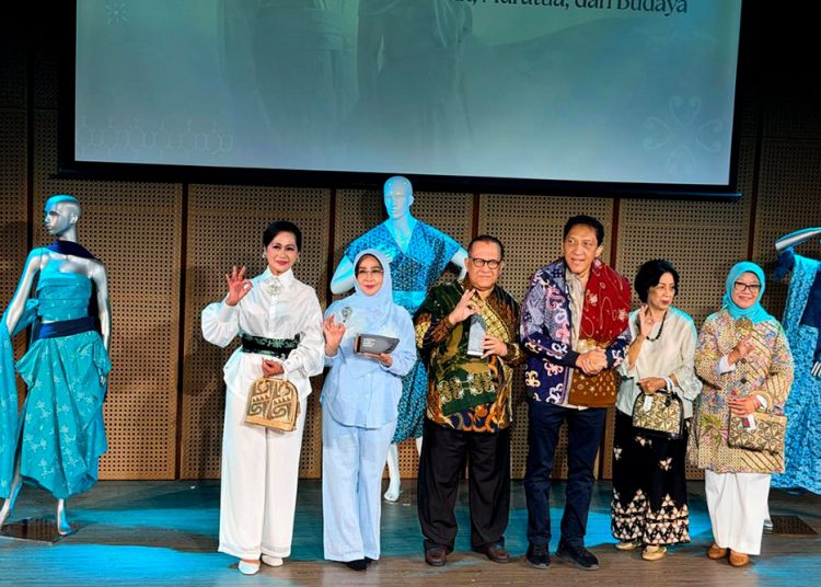 Peluncuran Delapan Motif Batik Derawan-Maratua dan Tari Dalling Perkuat Identitas Budaya Kaltim