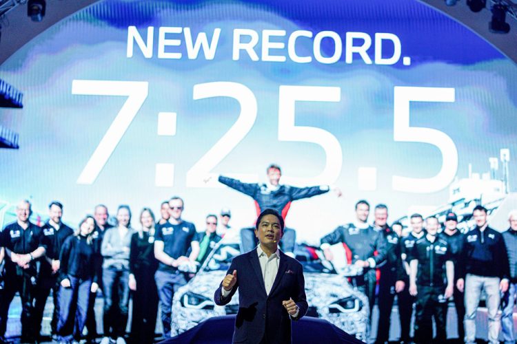 BMW M2 CS Pecahkan Rekor Nurburgring, Trio Mobil M Terbaru Resmi Meluncur di Indonesia