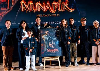 Film Munafik: Melawan Iblis, Cerita Adam Lawan Iblis dan Trauma Masa Lalu