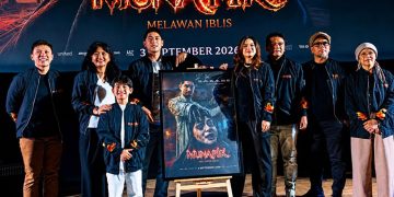 Film Munafik: Melawan Iblis, Cerita Adam Lawan Iblis dan Trauma Masa Lalu