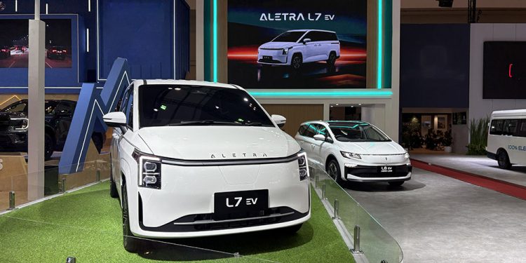 Sukses Besar di GIIAS 2026, Aletra L8 Raih 512 SPK dan Buka Pre-Booking L7