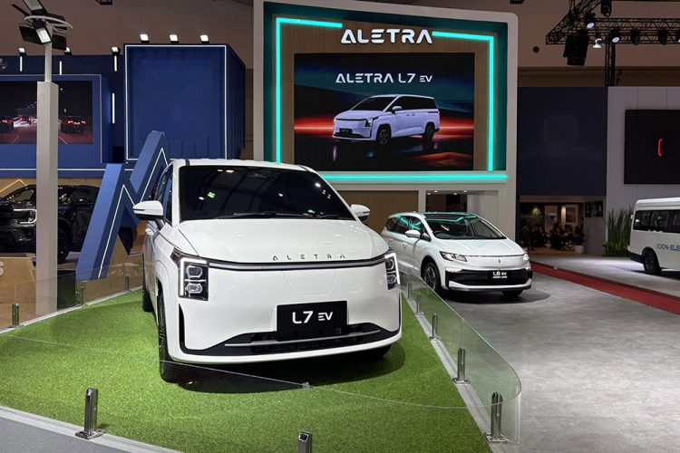 Sukses Besar di GIIAS 2026, Aletra L8 Raih 512 SPK dan Buka Pre-Booking L7