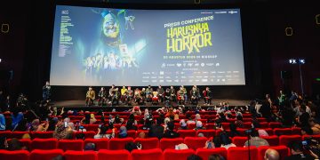 Potret Satir Industri Konten dalam Harusnya Horror Debut Reza Arap