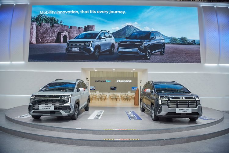 Hyundai Ubah Booth GIIAS 2026 Jadi Etalase Mobilitas Lengkap dari Test Drive IONIQ 9 sampai Harga Baru Stargazer